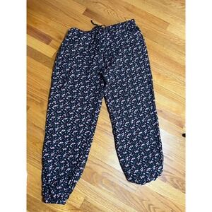 Alfredine By Baileys Blossoms Floral Print Crop Joggers Size L NWT